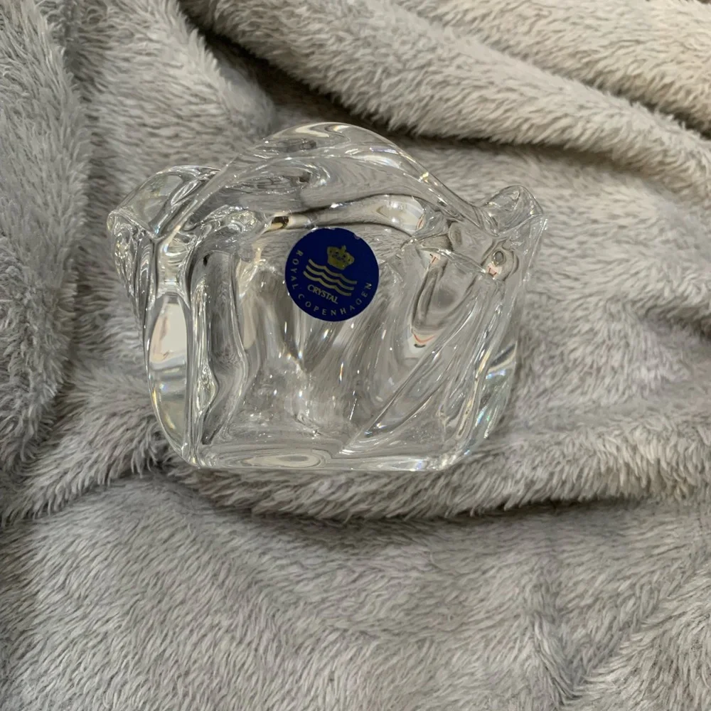 Royal Copenhagen questions leave